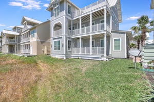 Lakeside View of Beached Inn