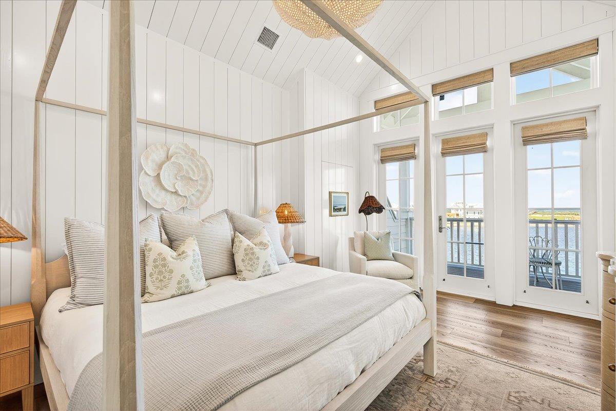 3rd Floor King Suite