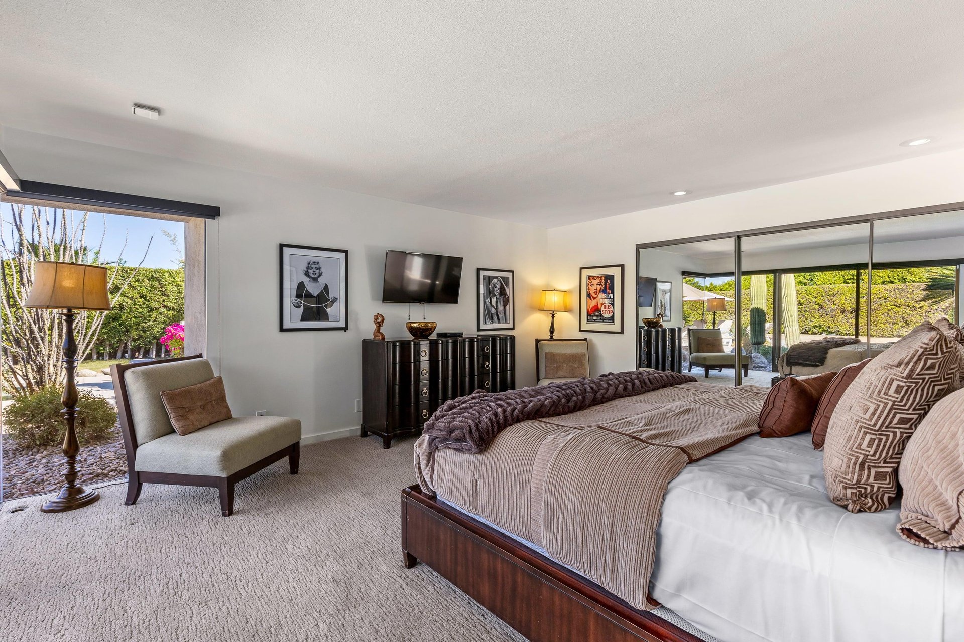Large bedroom