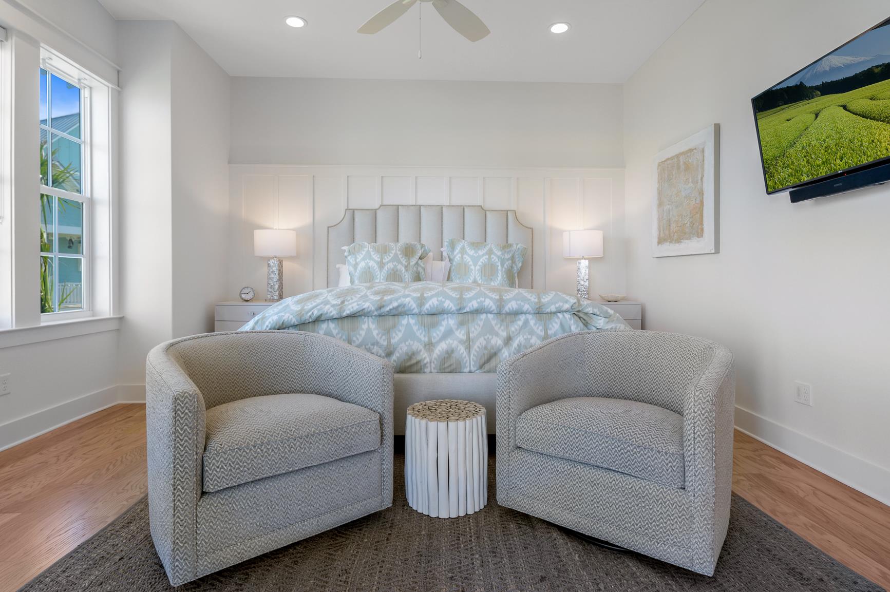 Primary King Bedroom, 2nd Floor