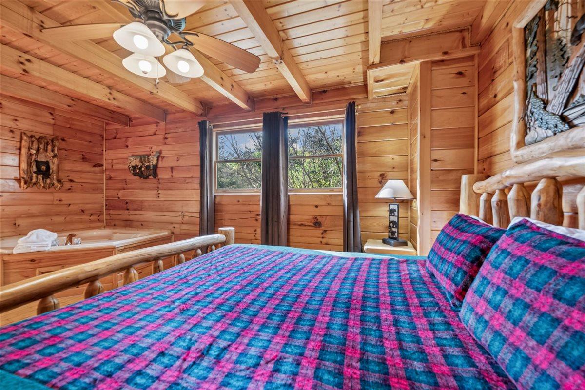 20Primary Bedroom