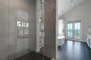 Master King Suite, 2nd Floor