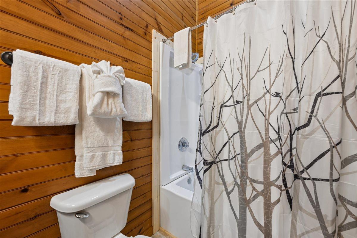 31Primary Bath