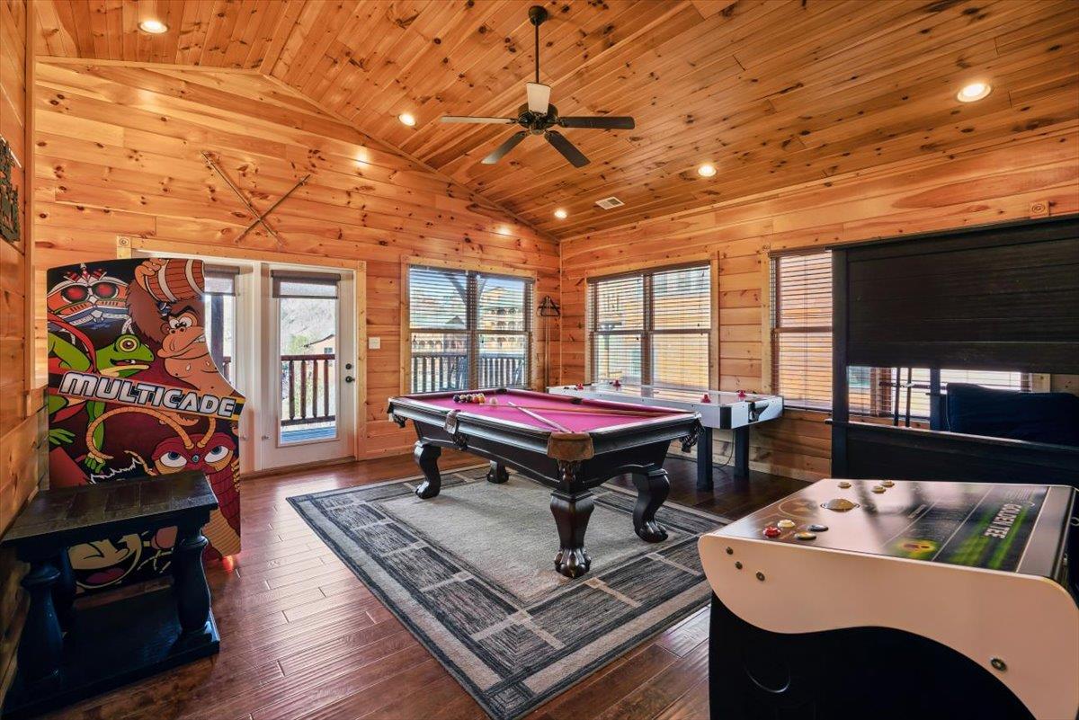 17Game Room