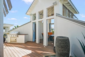 Front Balcony Cabana, 3rd Floor