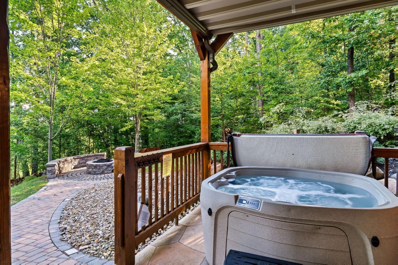 LazyBearCrossing_222746
