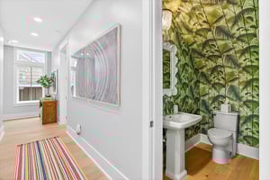 Powder Room, 1st Floor