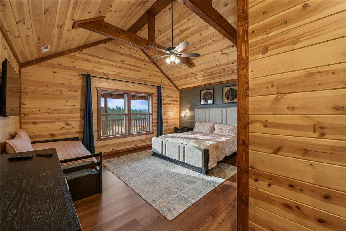 098Bedroom