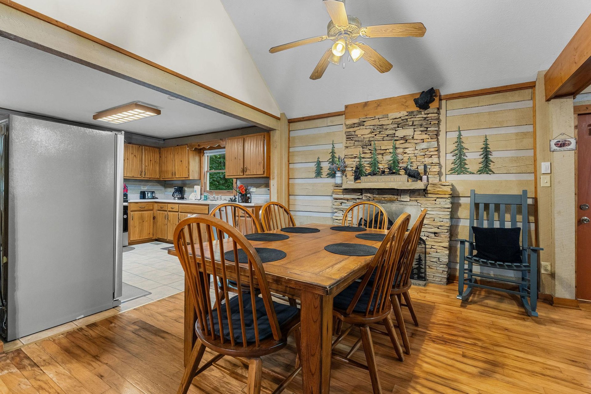 cabinbythecreekside8