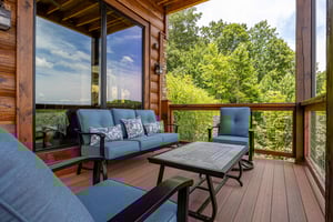 Lower Deck Seating Area