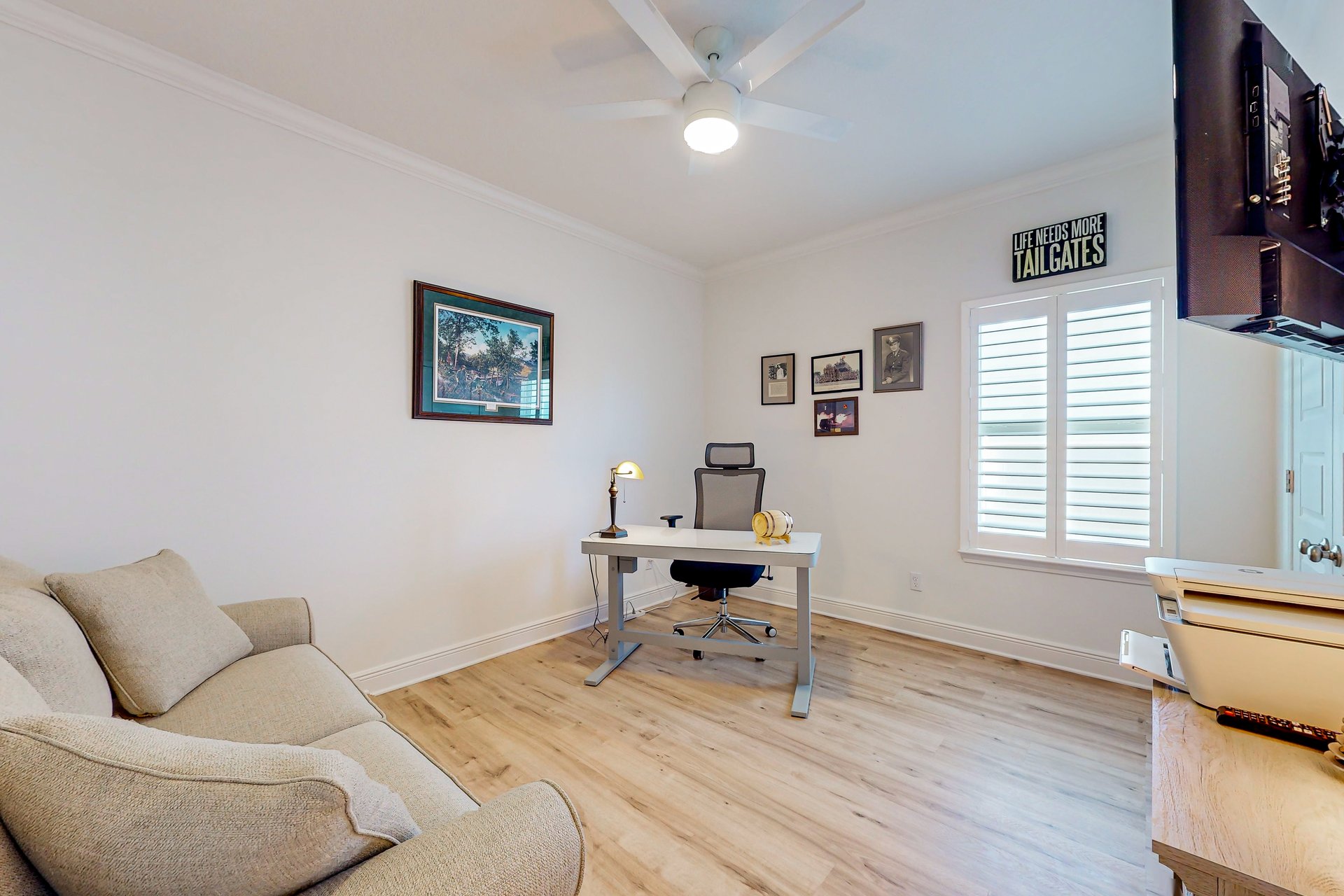 The Beach and Bay Nest 18