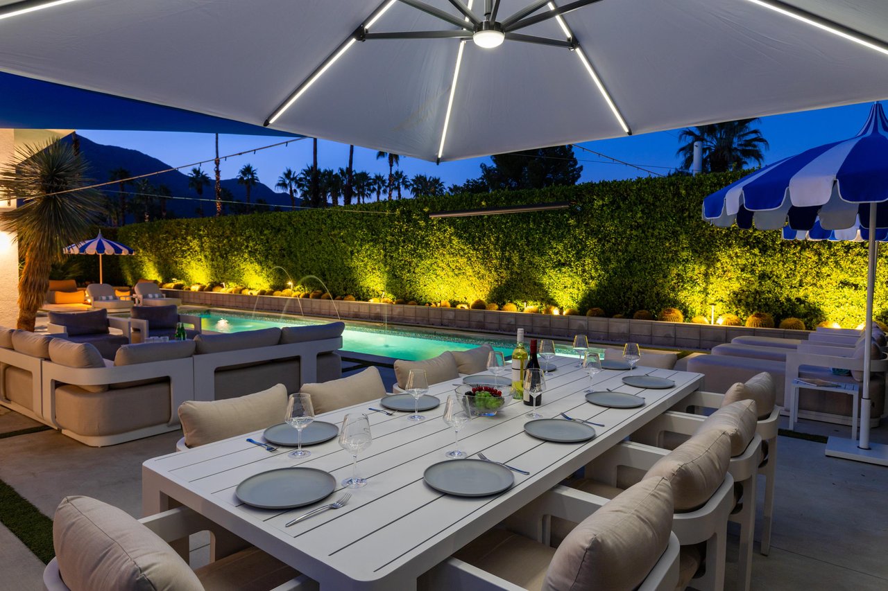 Time to eat in the covered outdoor dining area