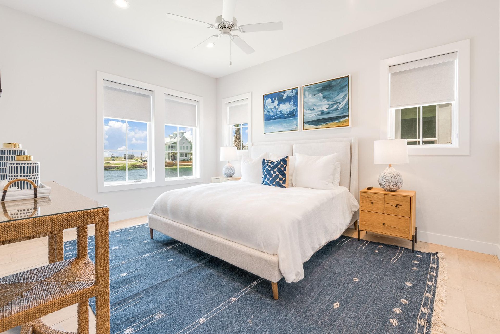 1st Floor, Rear King Bedroom