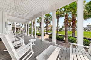 1st Floor, Front Porch