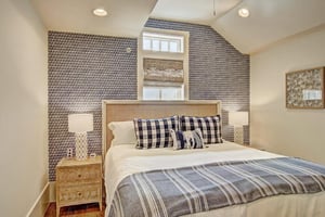 King Bedroom, 3rd floor