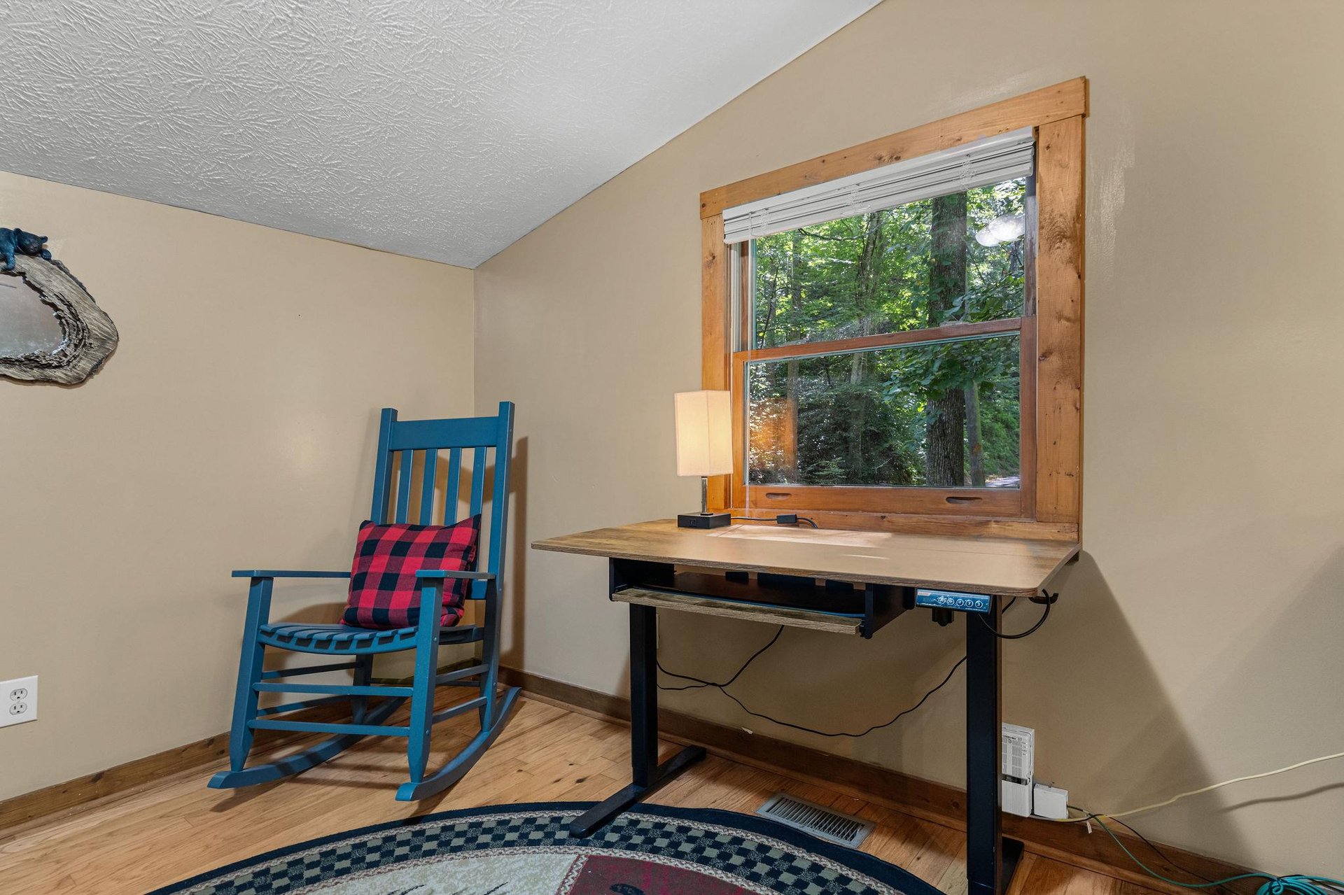 cabinbythecreekside28