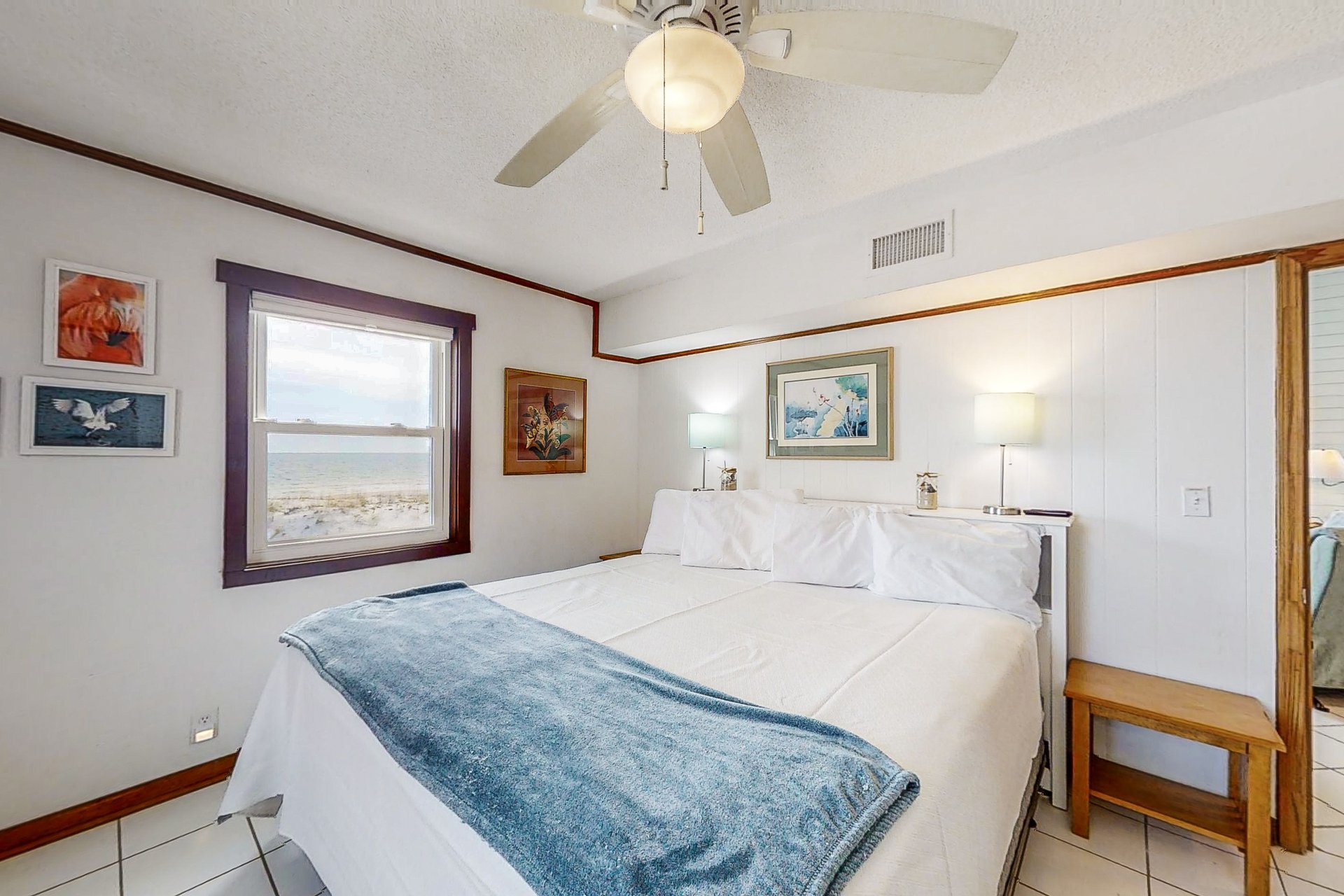 Muldoon Beach House 9