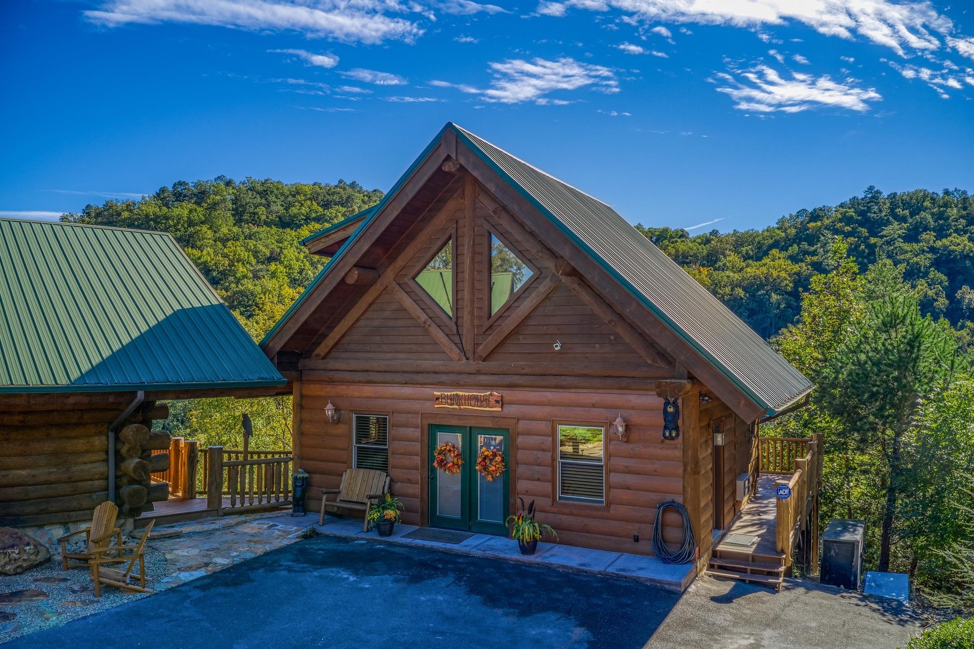 Separate game room from the driveway at Great View Lodge, a 5bedroom cabin rental located in Pigeon Forge