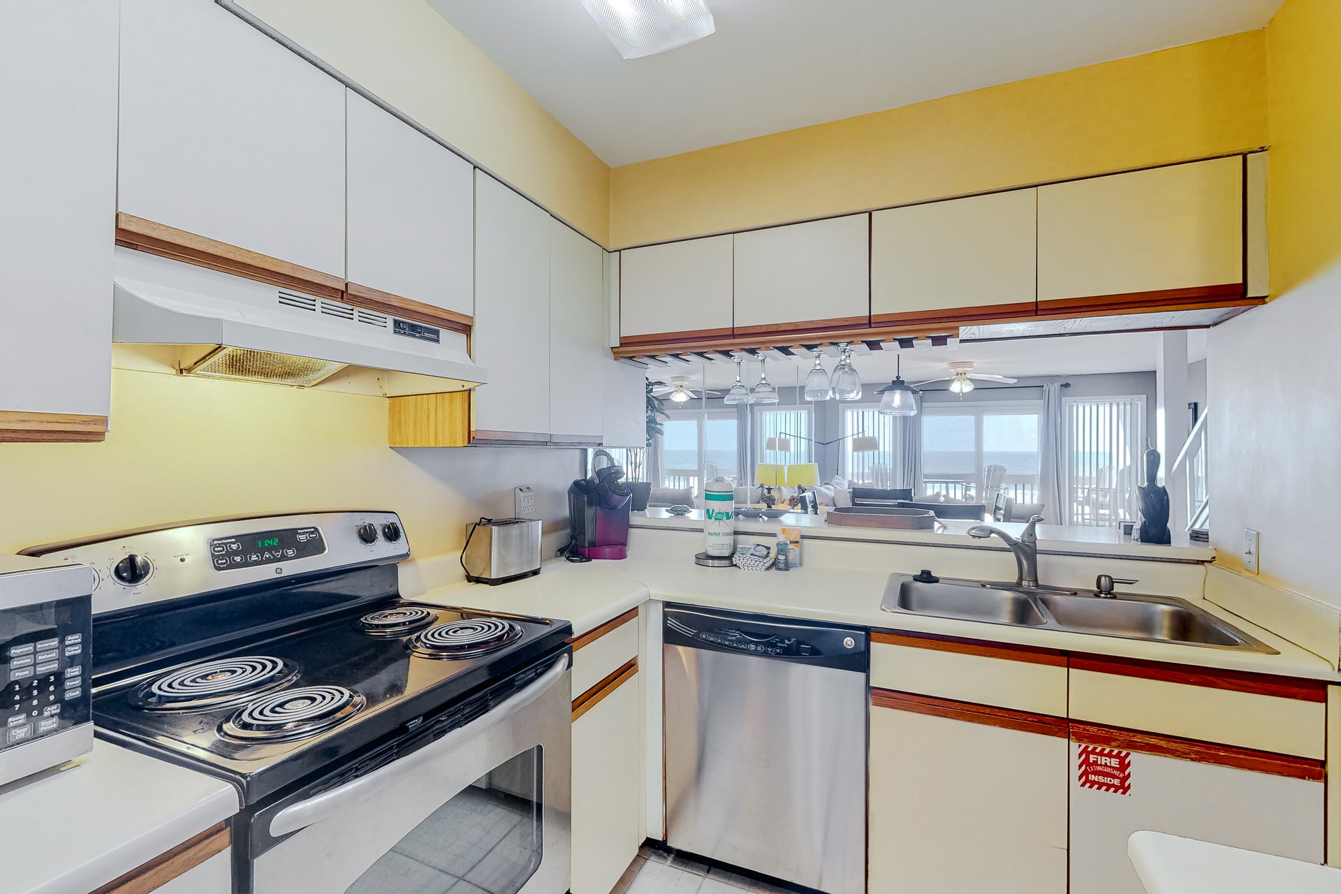 Ramsgate Harbor 33 Beach Front Livin 10