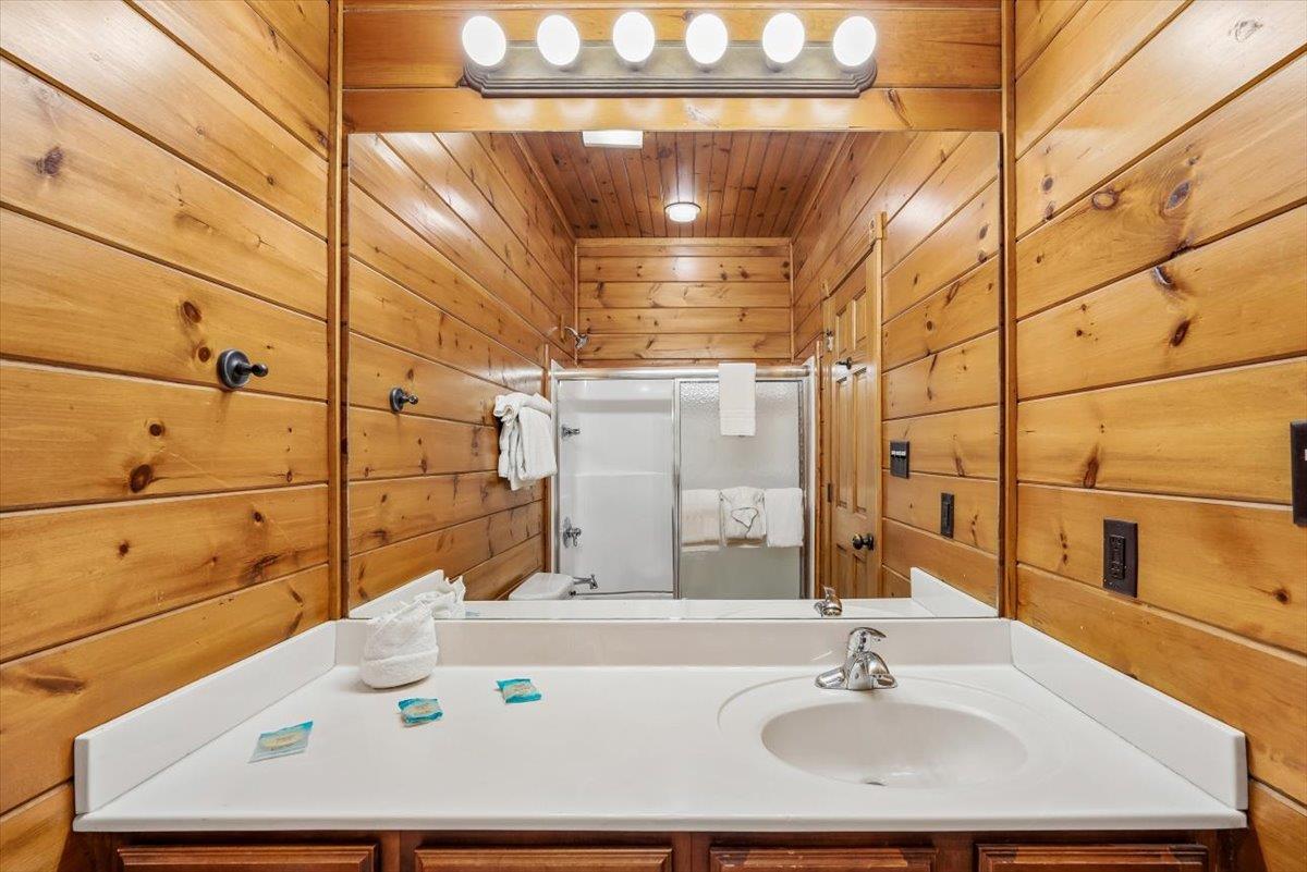 36Primary Bath