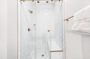 Bunk Bathroom, 1st Floor