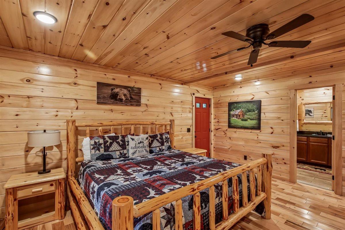 22Primary Bedroom