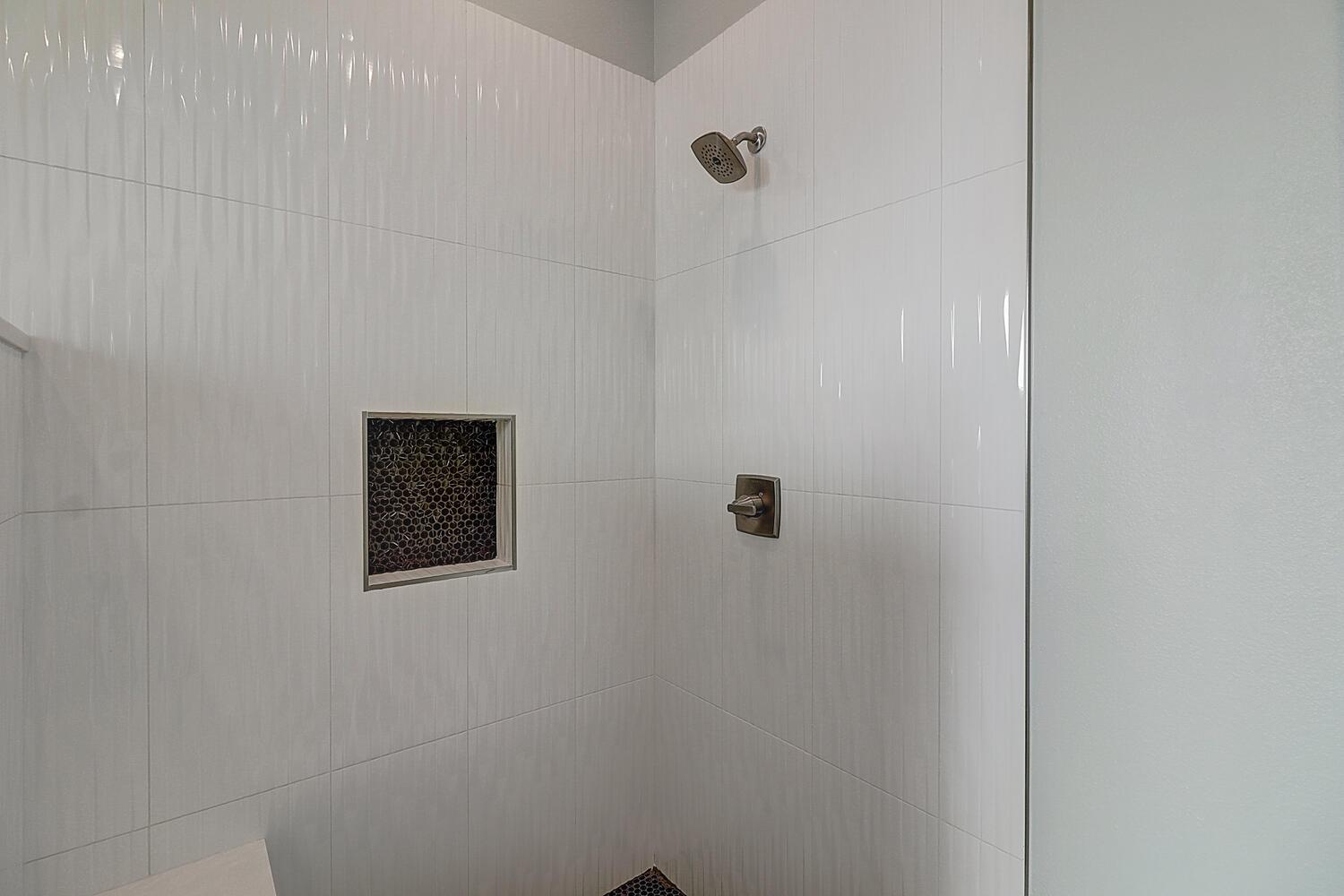 1st Floor King Suite