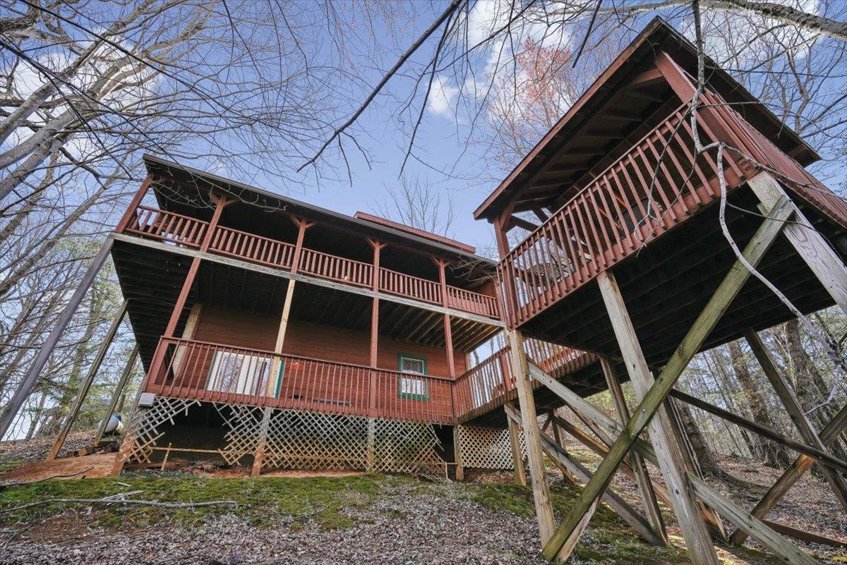 65Back Elevation