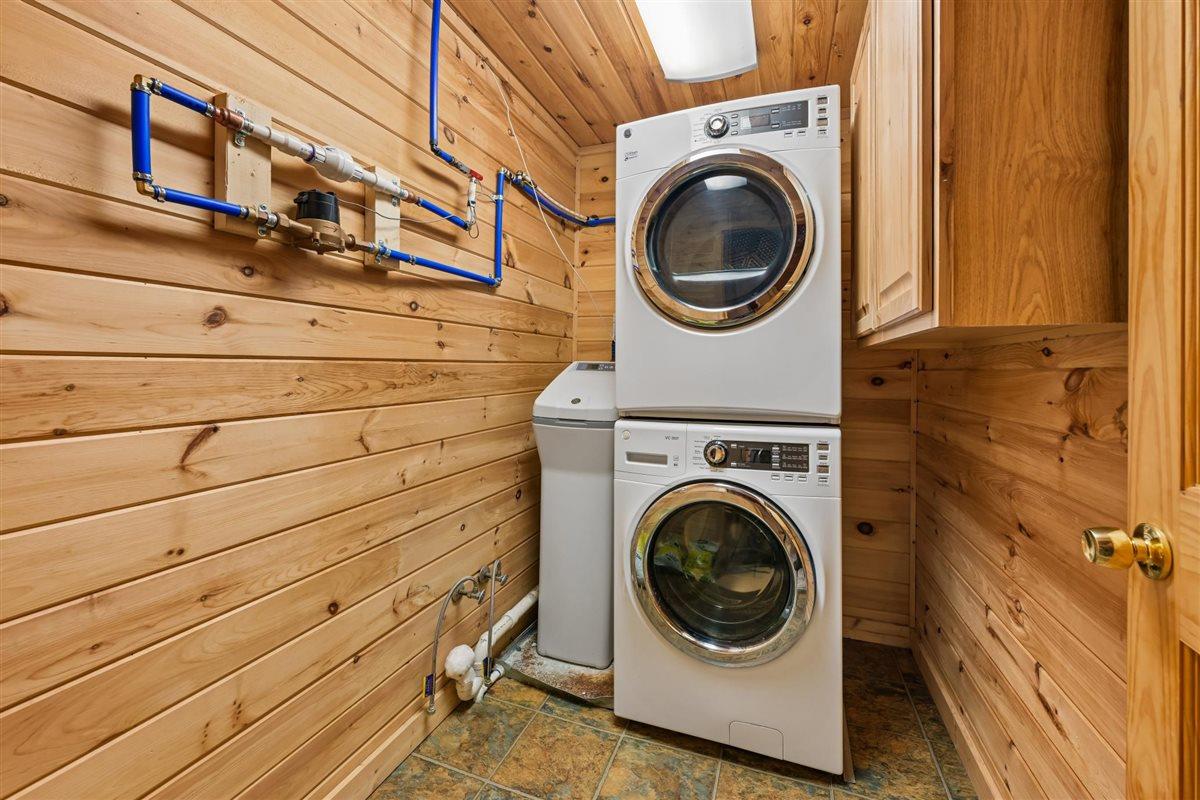 84Laundry