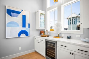 Beverage Bar, 2nd Floor