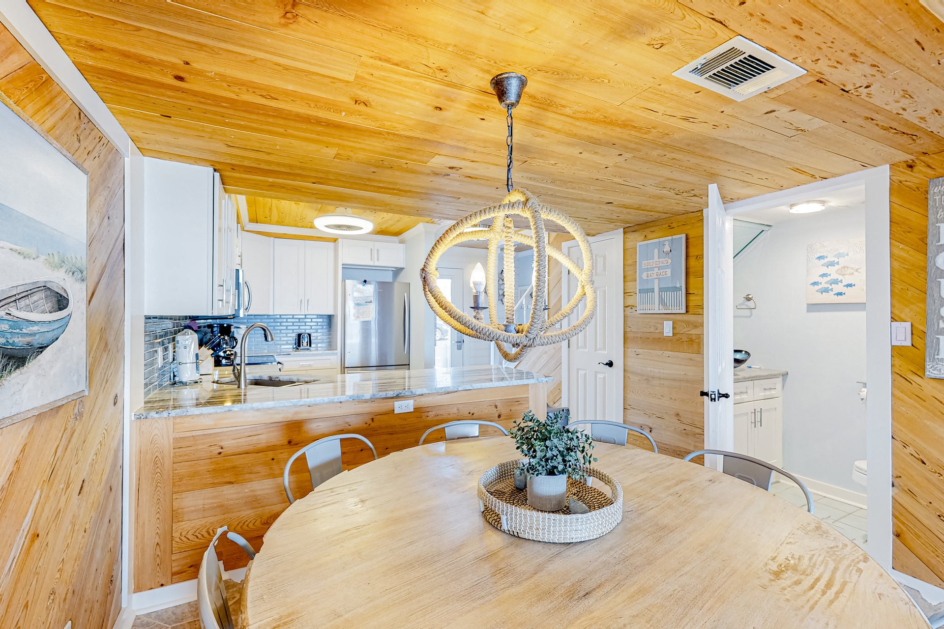 Costa Del Sol A7 Livin it Up 8