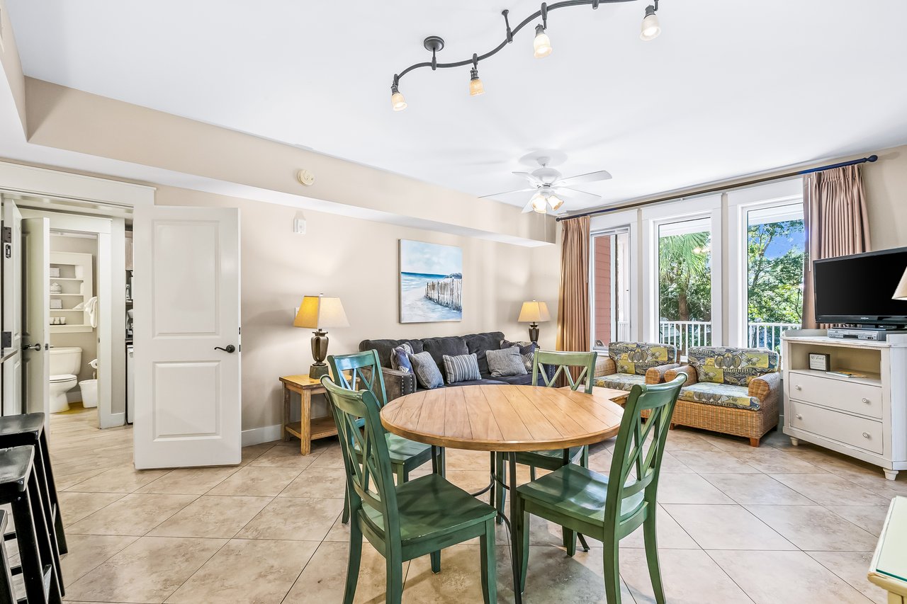 Baytowne Wharf  Market Street Inn 232  Sand amp Serenity 5