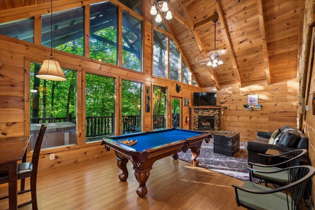 06Recreation Room