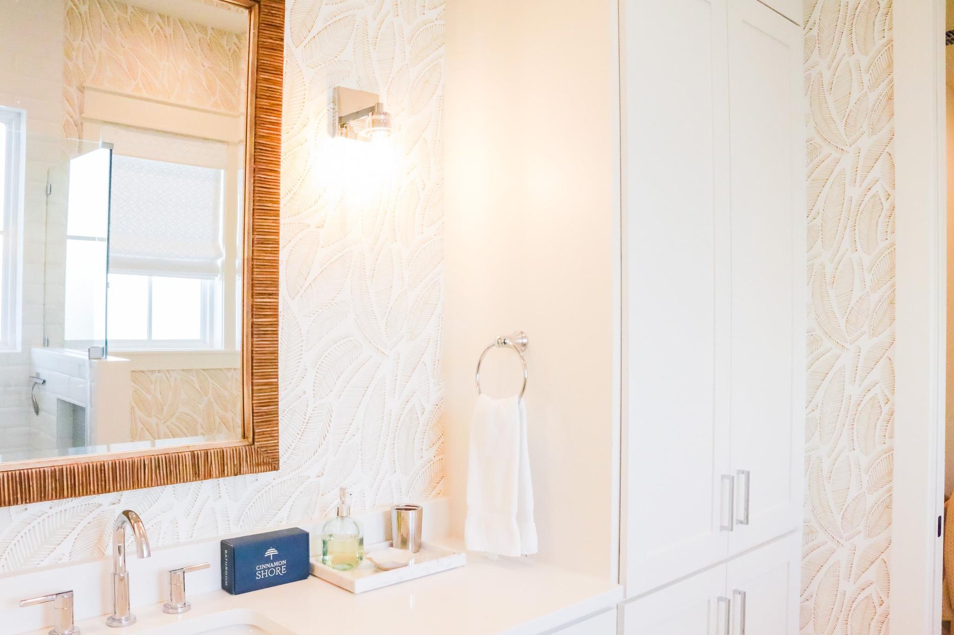 King 3 Ensuite Bathroom, 1st Floor