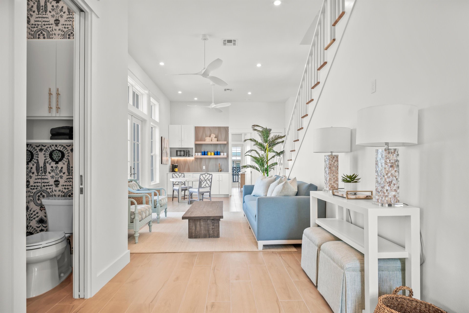 2nd Floor, Second Living Area