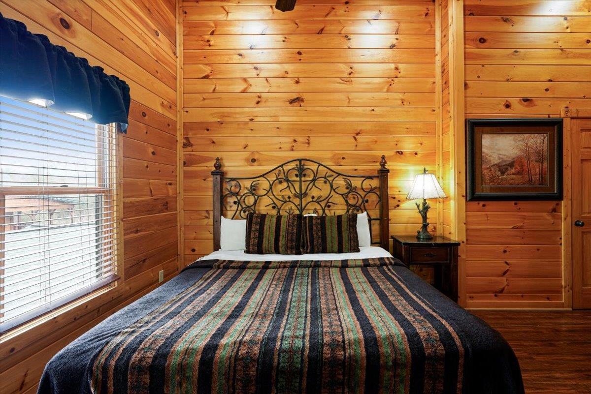 30Bedroom
