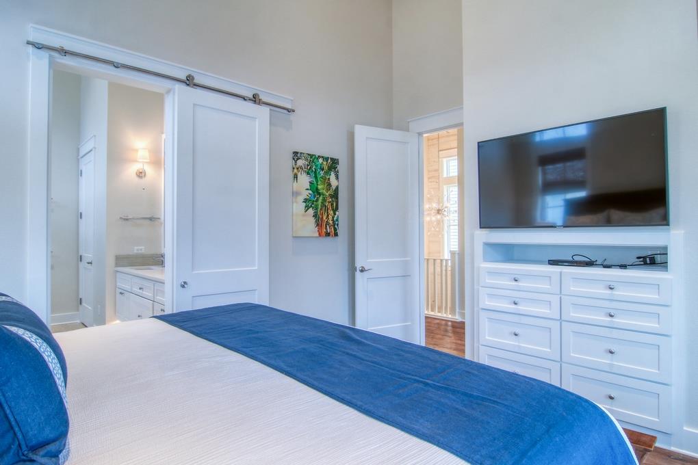 Primary King Suite, 2nd Floor