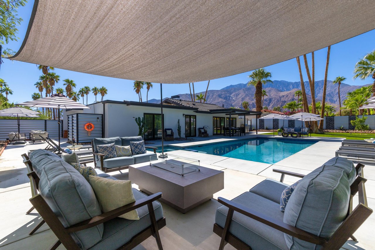 Covered lounge area with fire pit