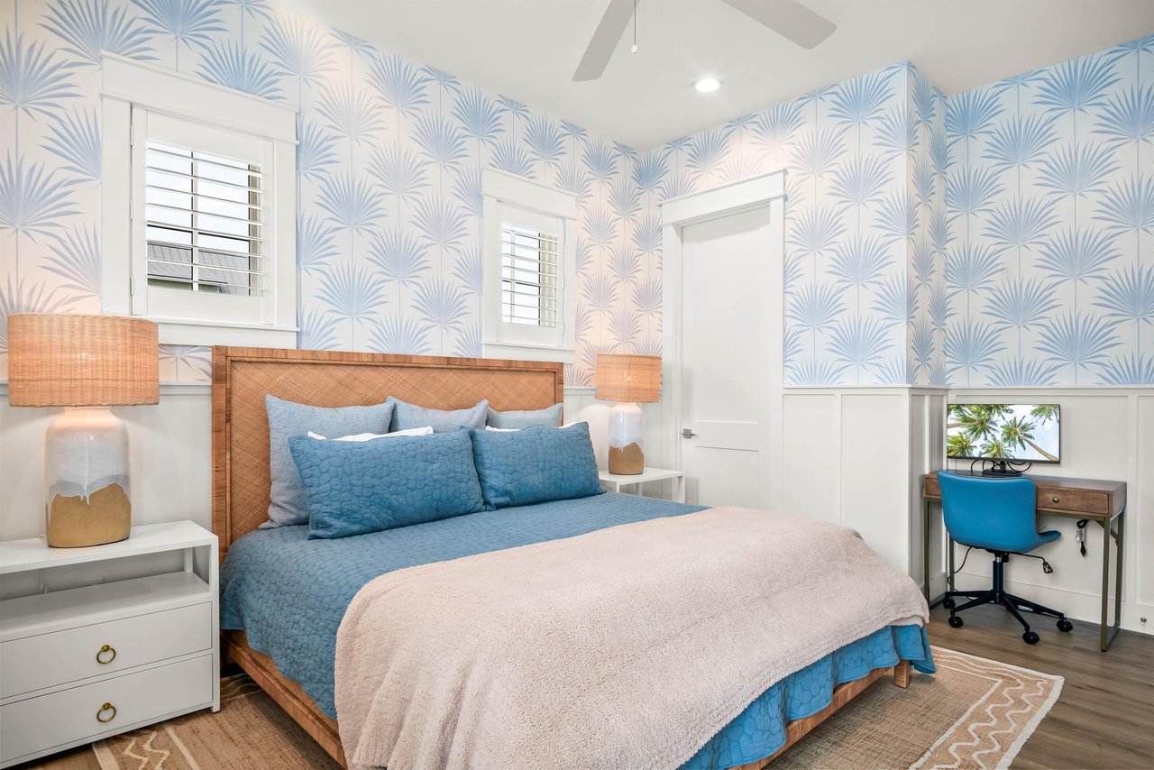 Primary King, 2nd Floor