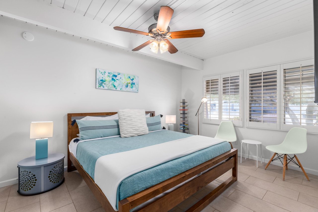 Guest bedroom
