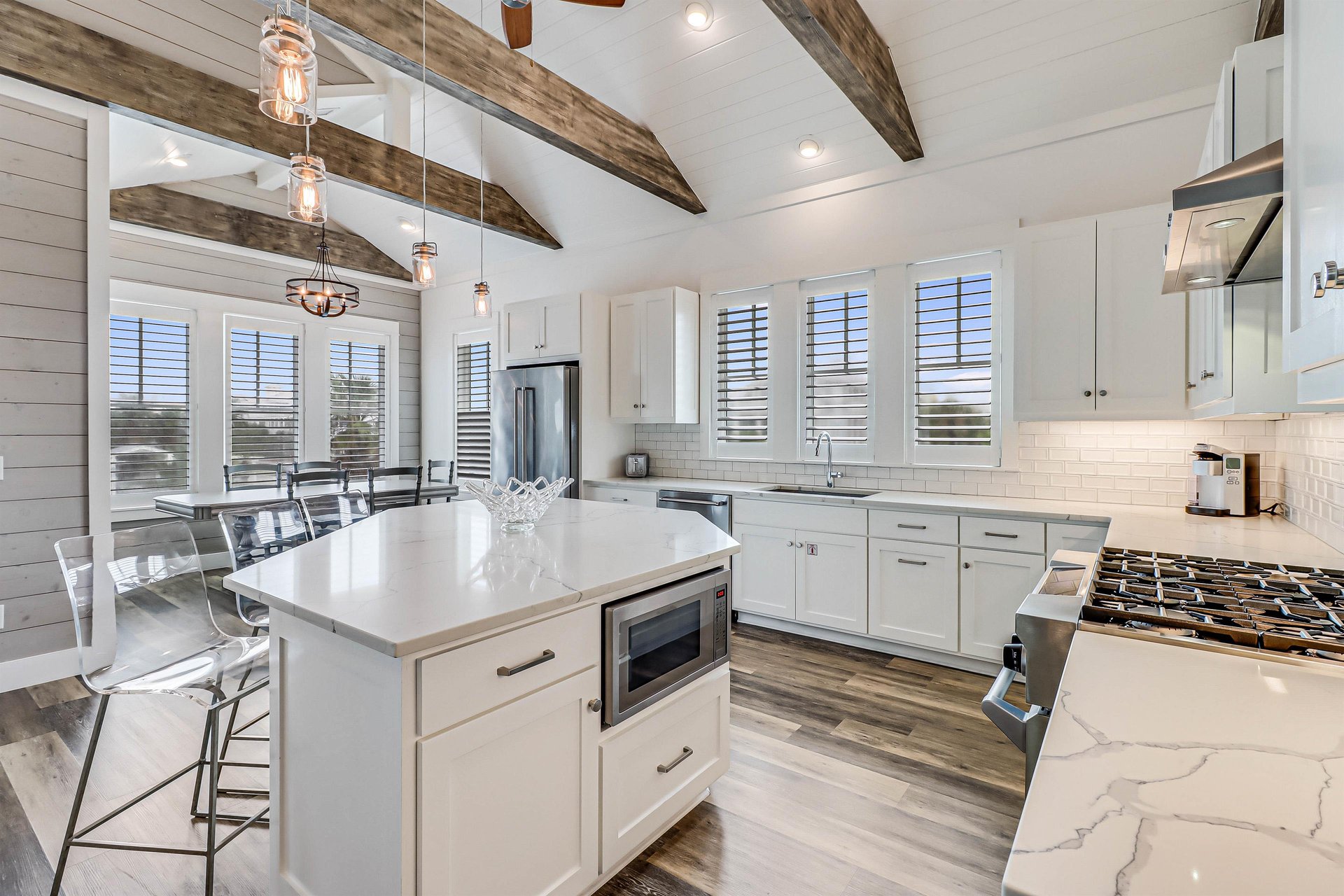 Kitchen, 2nd Floor