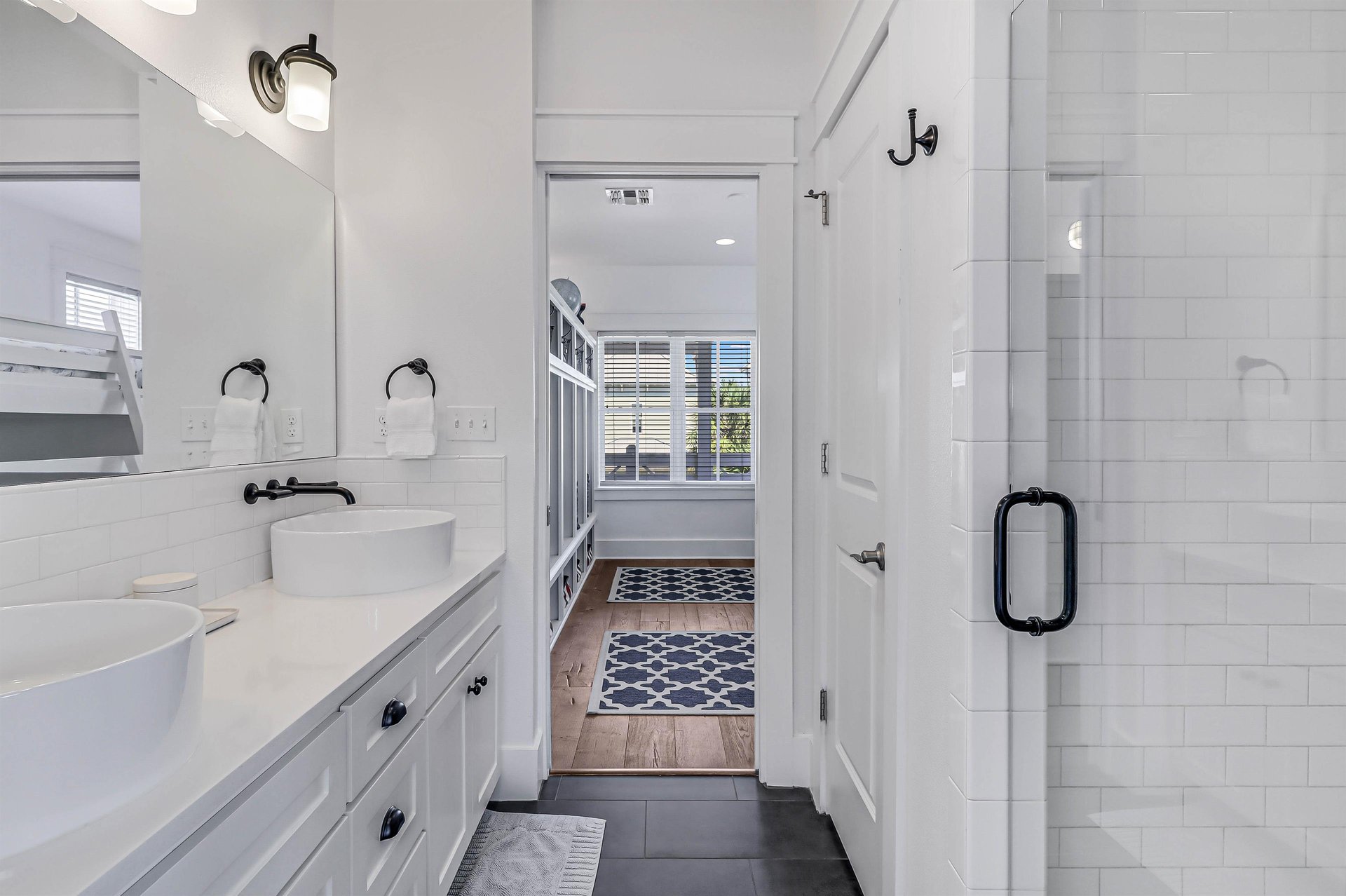 Shared King and Bunk Bathroom, 2nd Floor