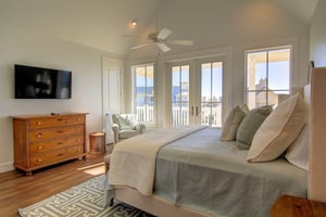 Primary King Bedroom, 3rd Floor