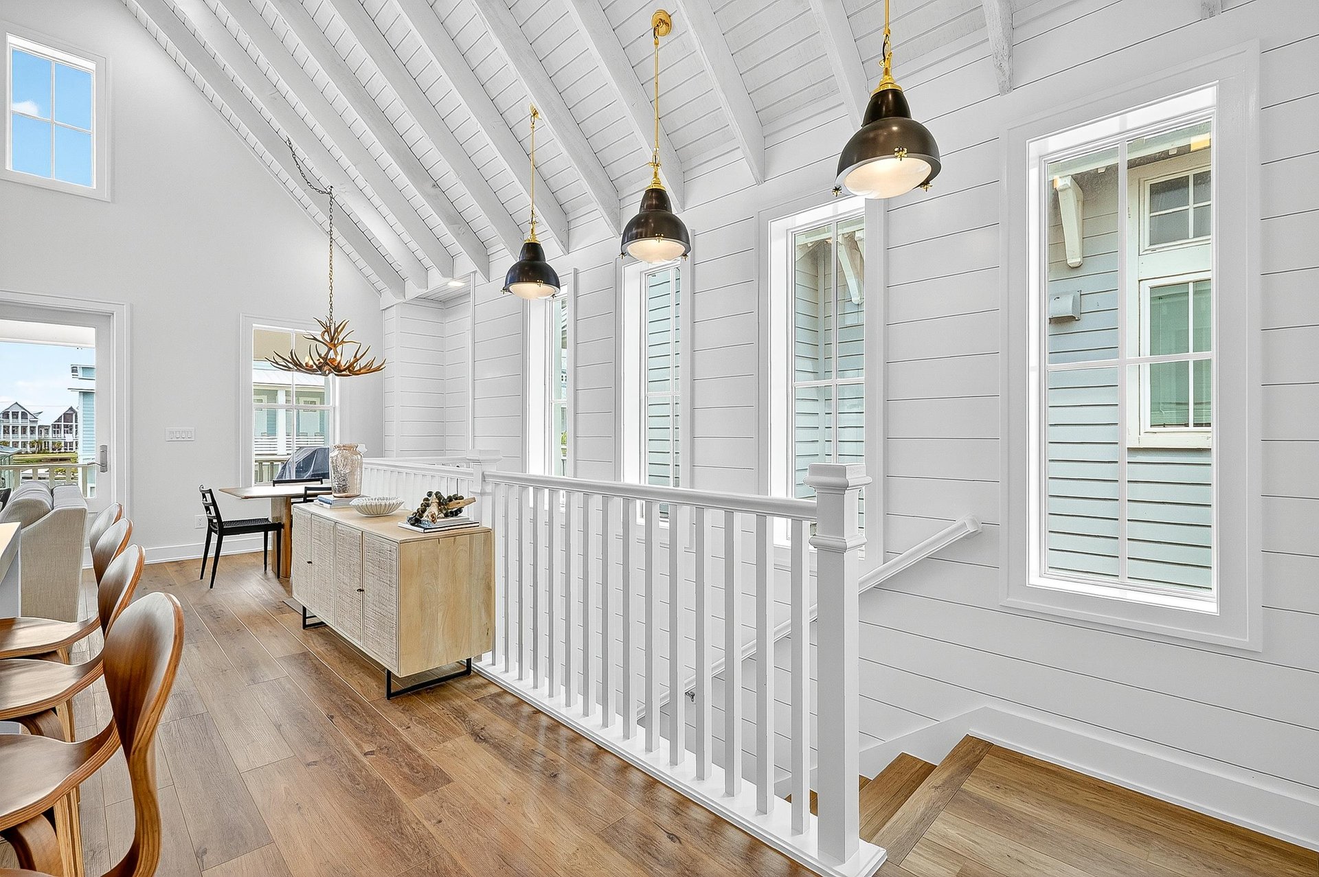 Stair Landing, 2nd Floor