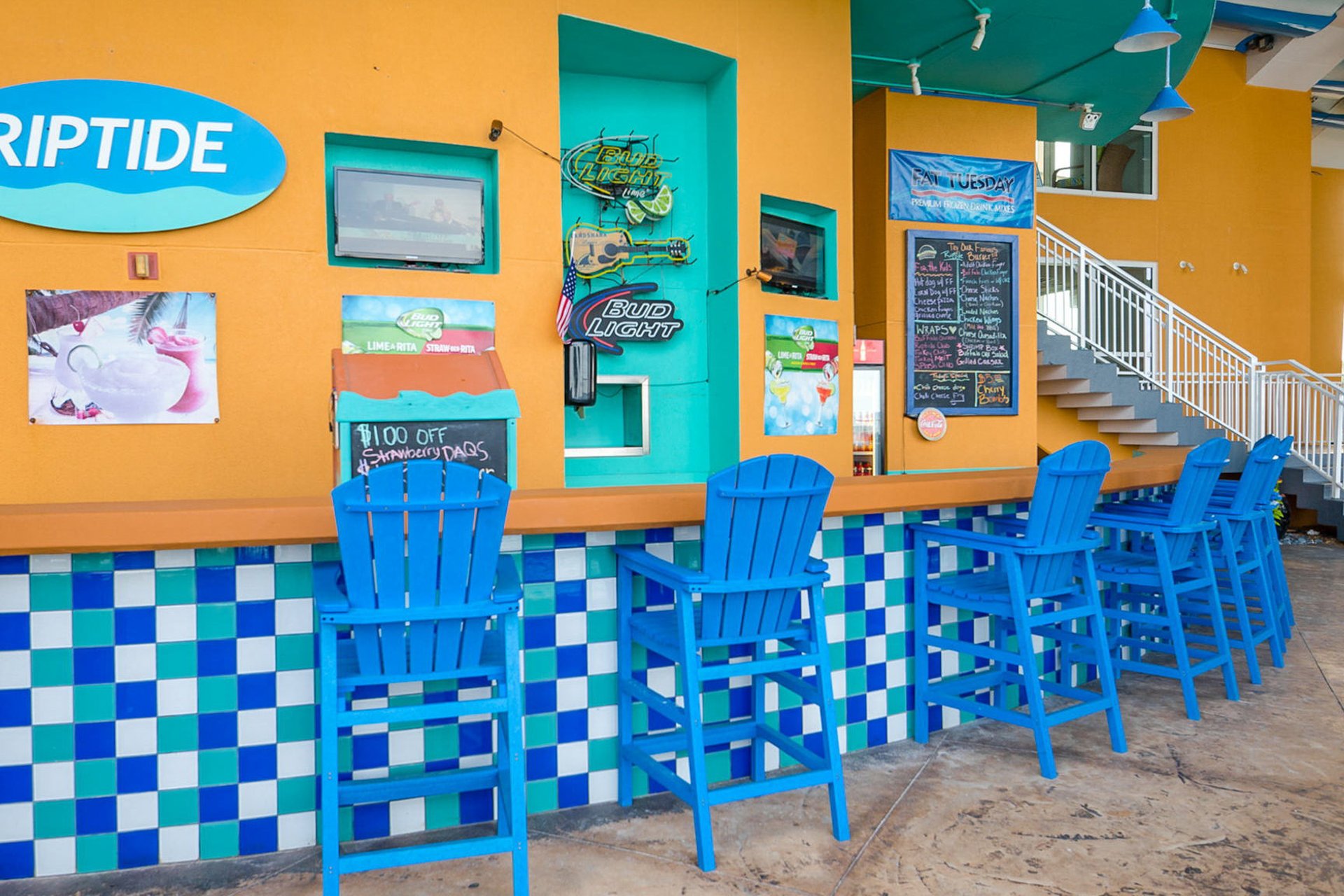 Splash Resort 1902W 21