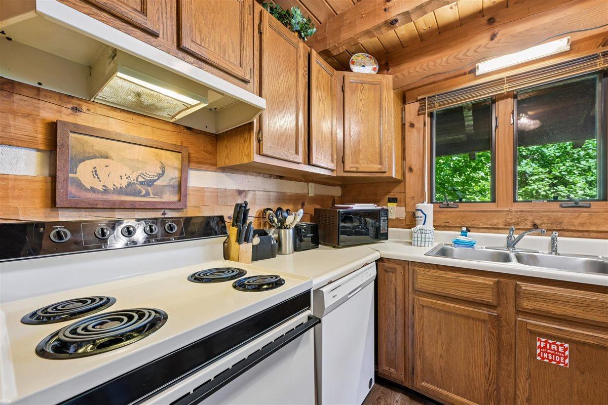 17Kitchen