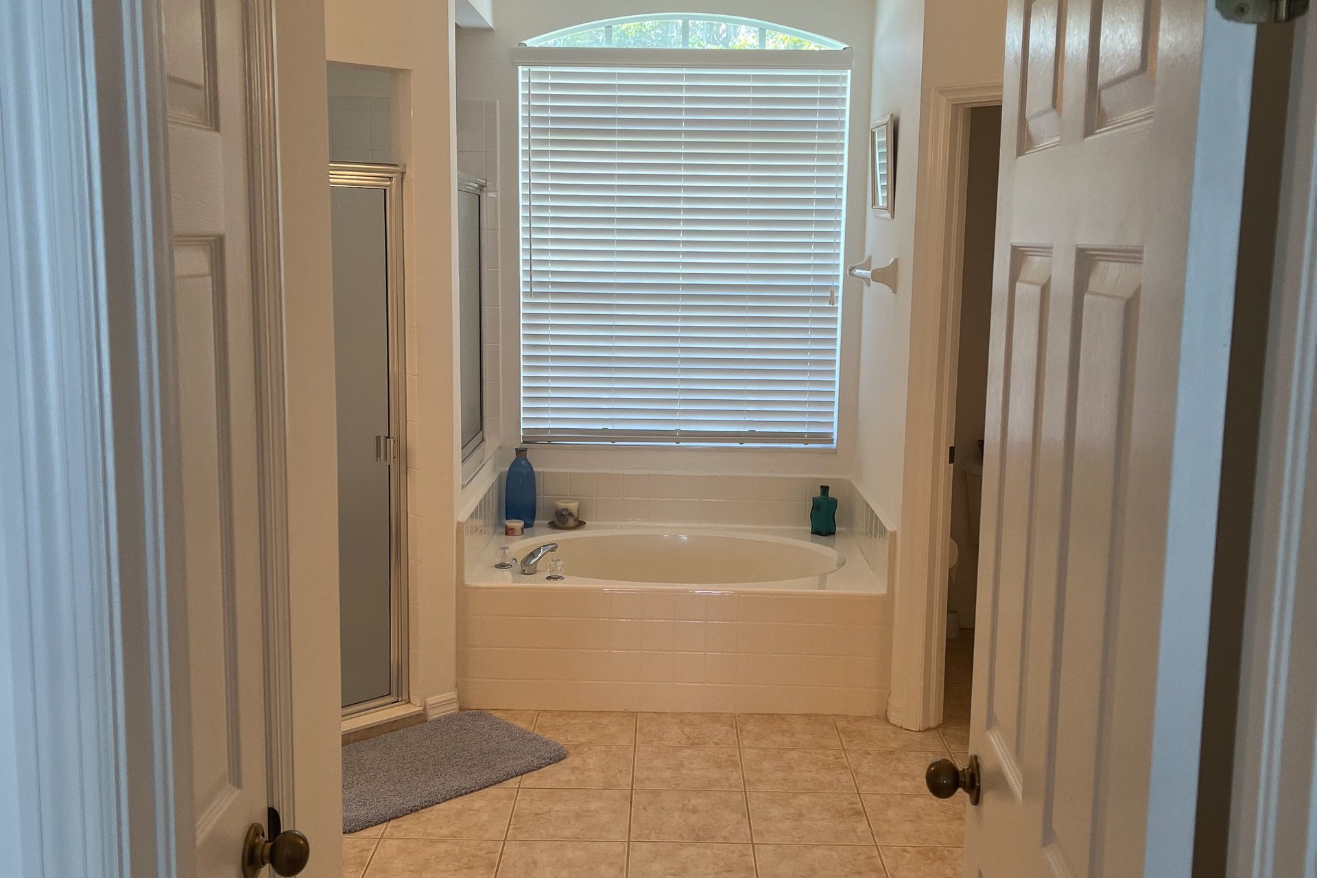 Destination Beach Stroll 25