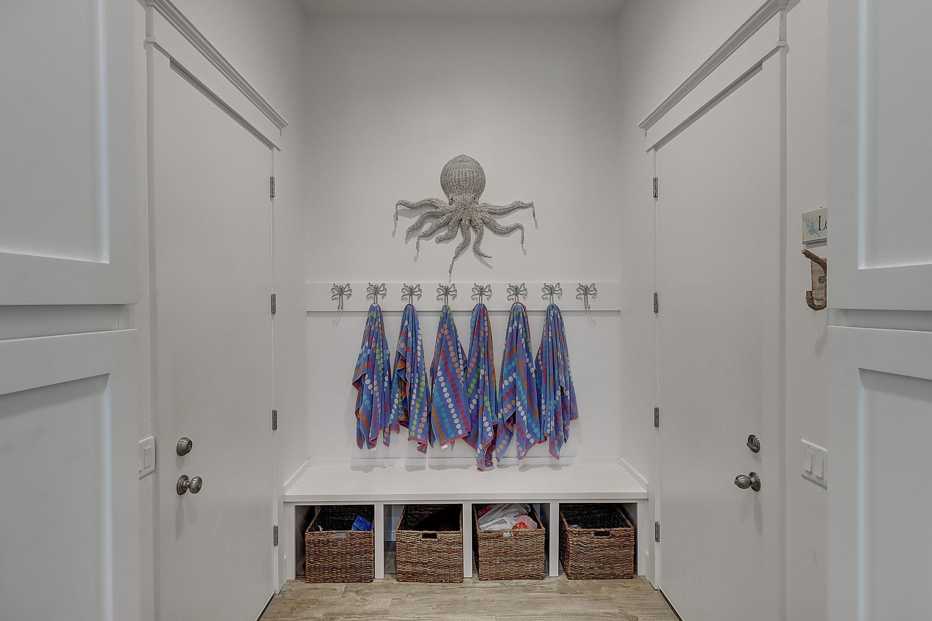 Sand Room, 1st Floor