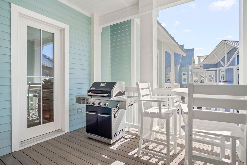 Back Balcony, 2nd Floor