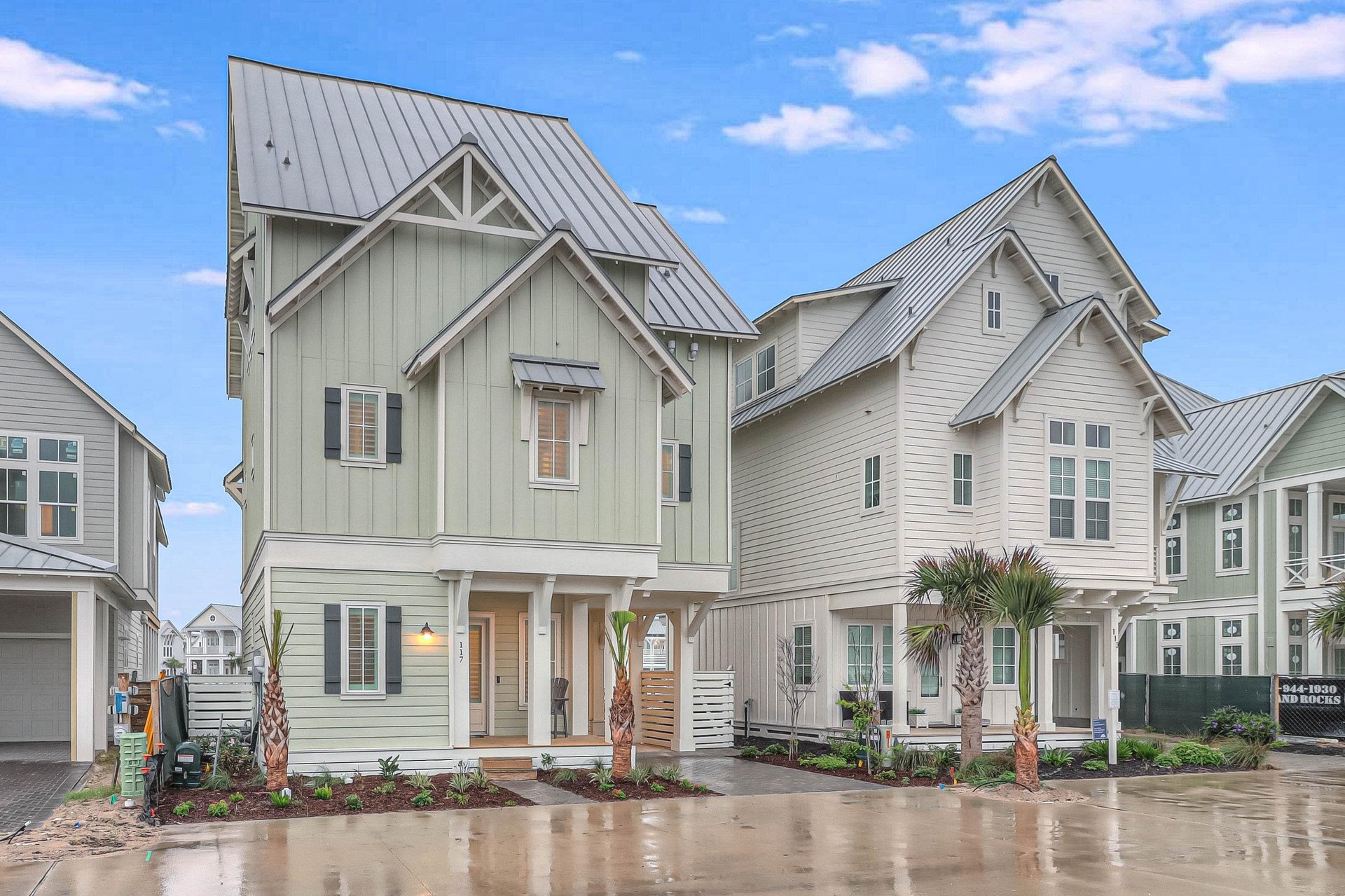 Street View, Teakwood